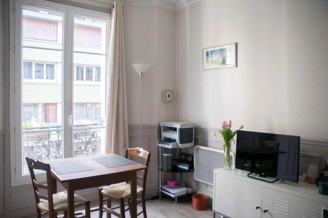 Cosy Apt Near Parc De La פריז